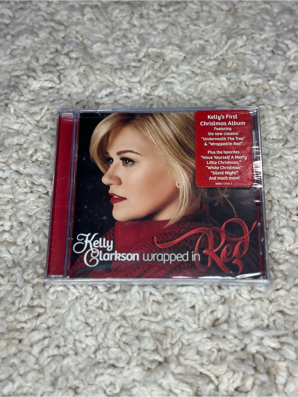 Kelly Clarkson "Wrapped in Red" CD - unopened NWT
